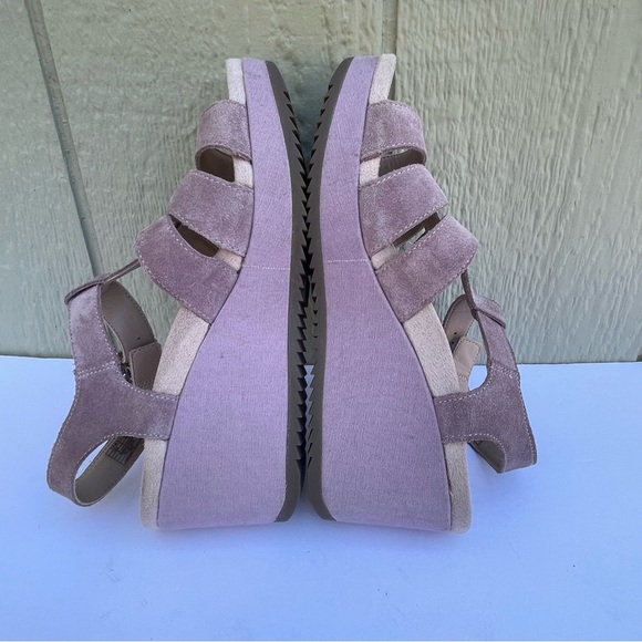 VIONIC Sandal Womens 9 Suede Wedge Mauve HOOLA TAWNY Platform T-Strap Casual - Picture 12 of 17